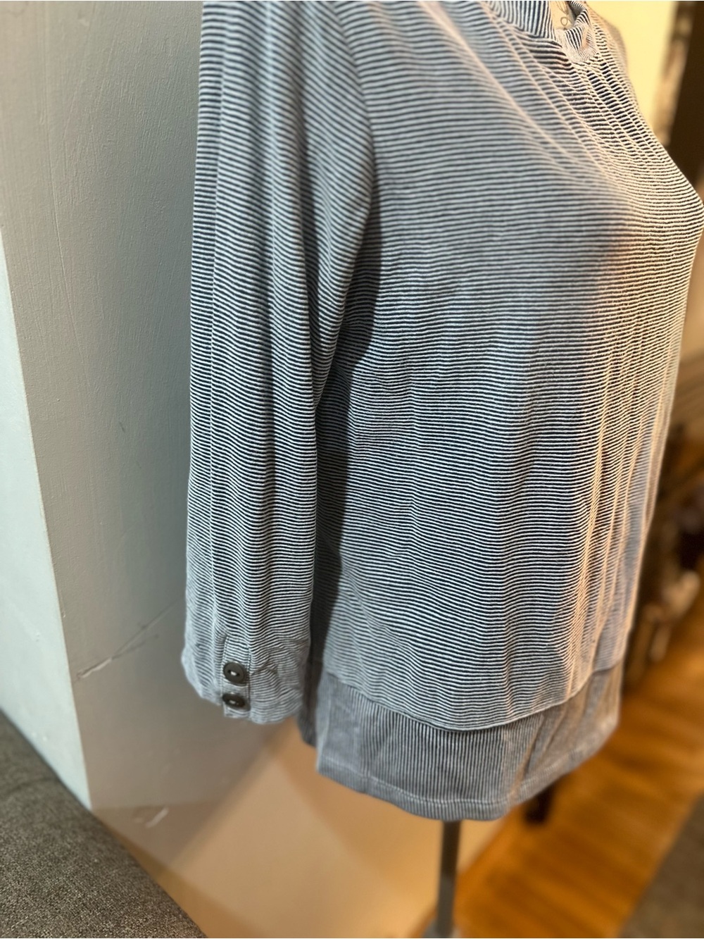 Christian Siriano Light Gray Striped Long-Sleeve Tee
